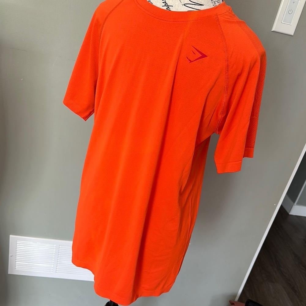 Gymshark Mens Large Top